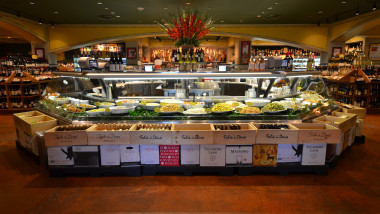 Eatzi’s Market & Bakery